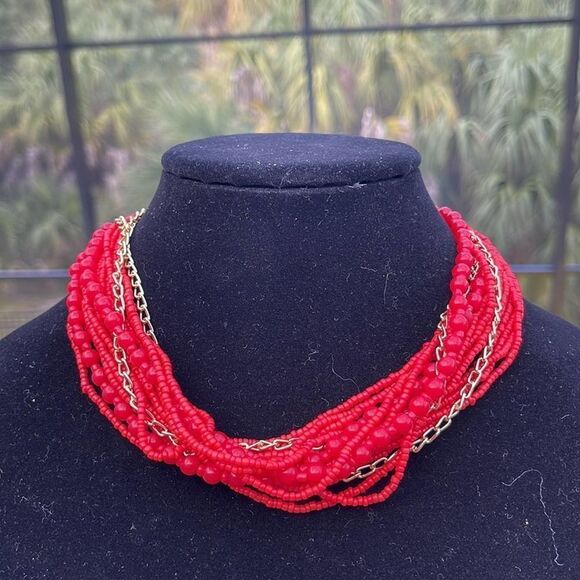 Red Gold Strands of Beads Gold Chair Claw Clasp Chocker - Picture 4 of 4